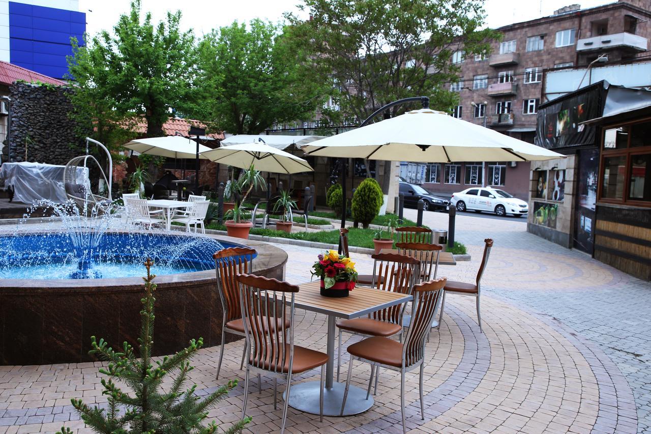 Aratta Hotel Argavand Exterior foto